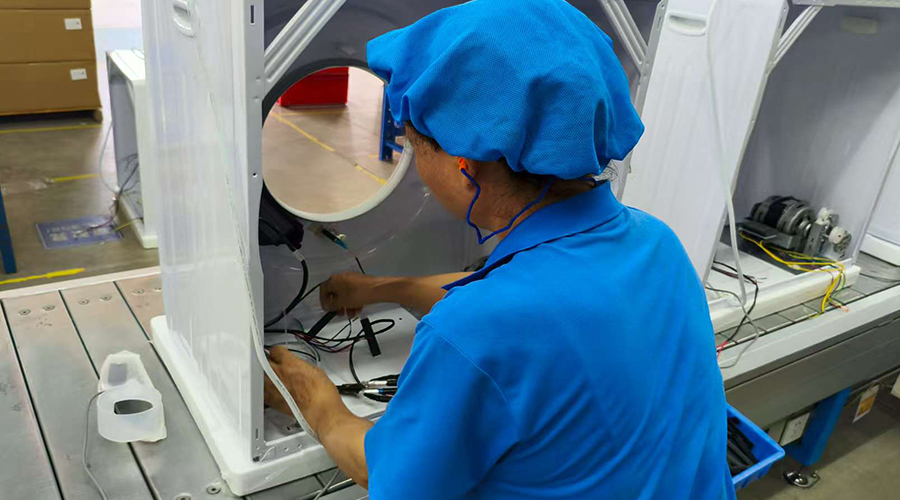 一機多能，呵護全家衣物